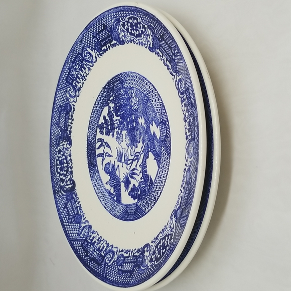 Blue Willow Dinner Plates - Picture 7 of 14